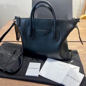 Authentic Givenchy antigona bag in black, small size.